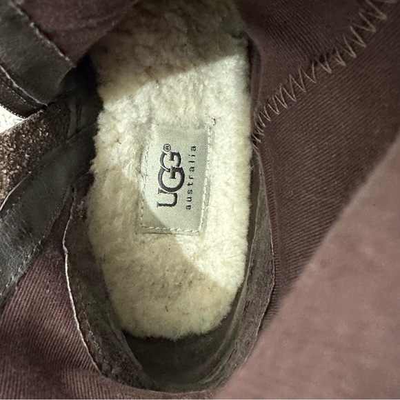 UGG Ladies DANAE women’s Leather Boots - Picture 10 of 11